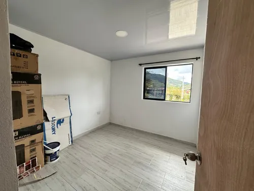 Casa En Arriendo Ubicada En Guarne (27048).