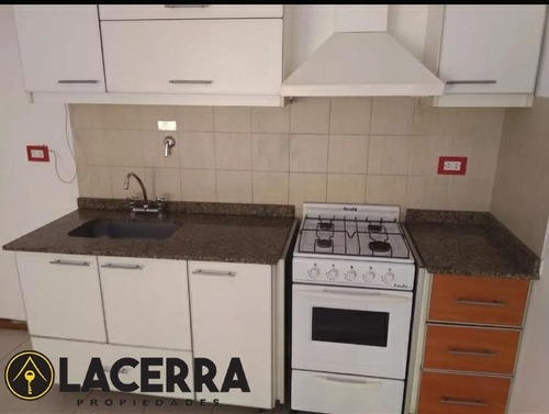 Monoambiente Con Patio Propio!!! V. Ballester Centro