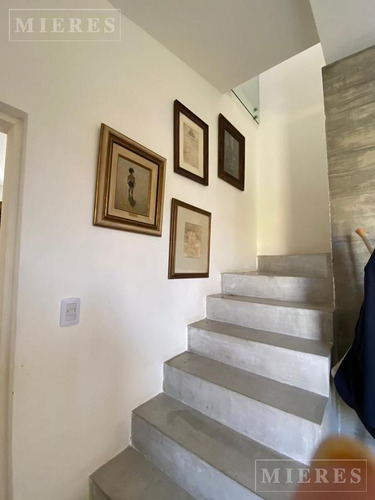 Casa En Venta Con Renta Sobre Lote Interno - Barbarita - Bancalari