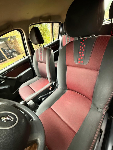 Renault Sandero Stepway 1.6 Confort 105cv