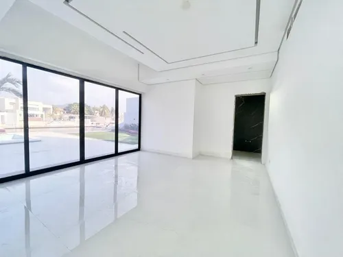 Villa Moderna A Estrenar
