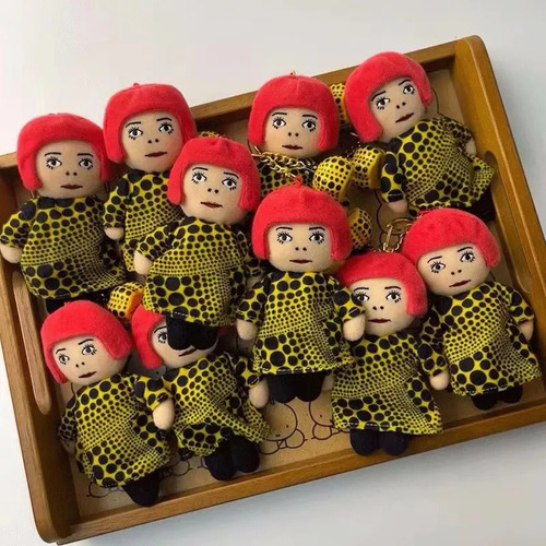 De Llavero De Muñeca De Peluche Yayoi Kusama/