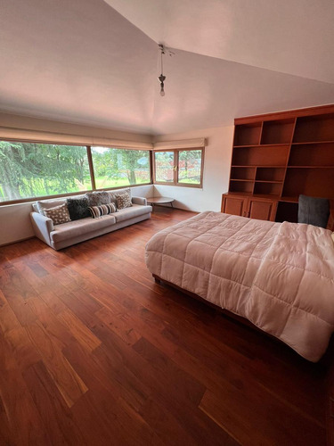 Venta De Casa En Fraccionamiento San Carlos En Metepec