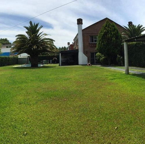 Imagen 2 de 13 de Duplex 4 Amb La Celia Rio Juramento 300 Lote 20x40 Con Renta