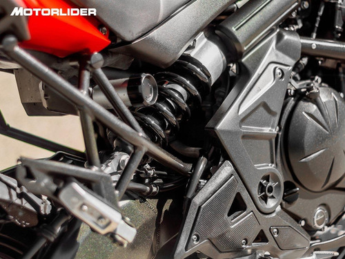 Imagen 6 de 15 de Kawasaki Versys 650 Cc. 2017 | Permuta / Financia