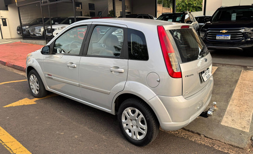 Ford Fiesta 1.6 Fly Flex 5p