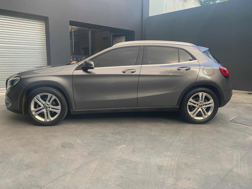 Imagen 6 de 23 de Mercedes-benz Gla 2018 1.6 Gla200 Urban 156cv Impecable!