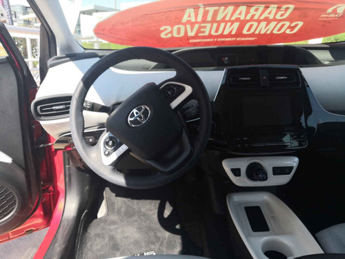 Toyota Prius 2018
