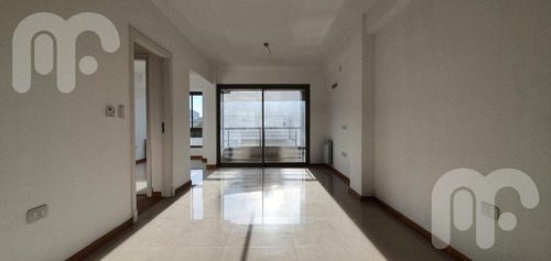 Imagen 2 de 23 de Venta Departamento La Plata