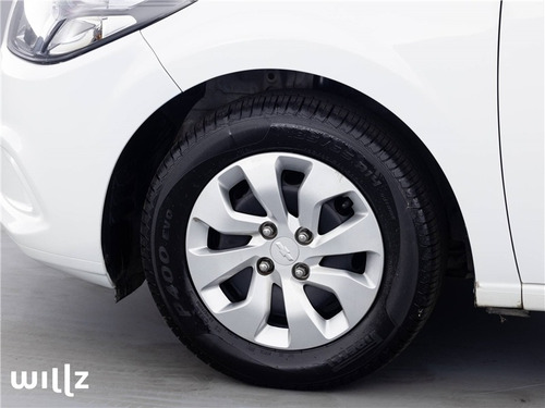 Imagem 9 de 17 de Chevrolet Onix 1.0 Mpfi Joy 8v Flex 4p Manual