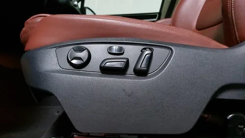 Volkswagen Touareg 4.2 V8 R-LINE