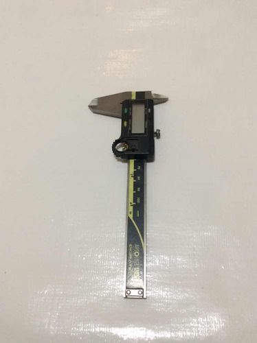 Calibrador Digital Mitutoyo 500-195-30