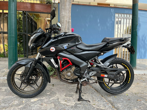 Ns 200 Con Filtro De Aire Kyn Y Sistema De Escape Modificado
