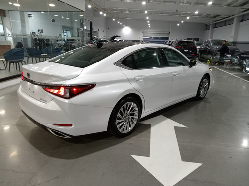 Lexus Es 2023