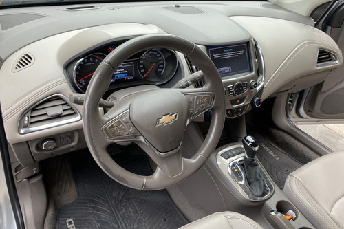 Chevrolet Cruze 1.4 Ltz At Sedan