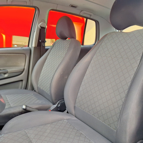 Volkswagen Fox 1.0 Trendline Total Flex 5p