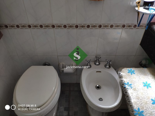 Venta De Casa En La Mansa, 4 Dormitorios, 3 Baños, Cerca Del Mar.- Ref: 168128