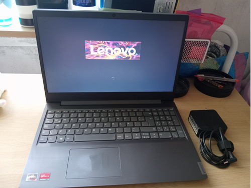 Laptop Lenovo