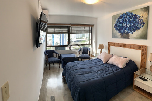 Apartamento En Venta, Primera Línea, Punta Del Este- Ref: 4474