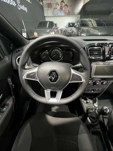 Renault Logan 1.6 Privilege / Intens