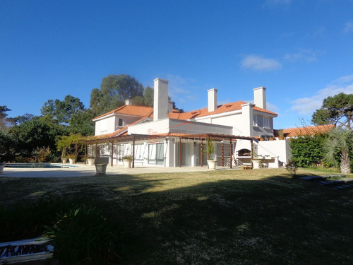 Imagen 14 de 30 de Magnífica Casa En Venta Y Venta Temporal En Punta Del Este, Brava