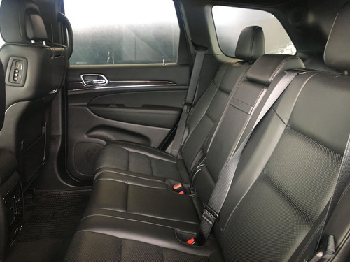 Imagen 12 de 12 de Jeep Grand Cherokke Overland 4x4 Auto9 3.6. 2019