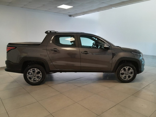Fiat Strada 1.4 8v Freedom Cd