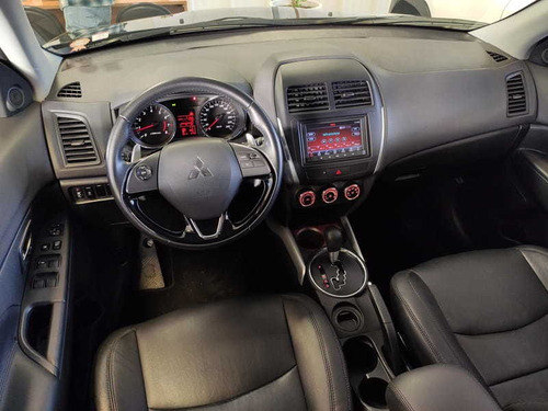 Imagem 13 de 15 de Mitsubishi Asx 2.0 16v 4x2 Flex 2018