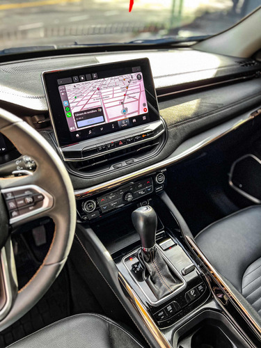 Imagen 14 de 18 de Jeep Commander 2022 2.0 Td380 At9 4x4 7pas Limited