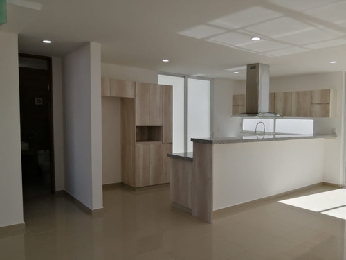 Casa Nueva En Fraccionamiento Alberia