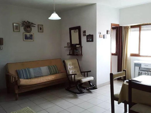 Departamento En Venta - 1 Dormitorio 1 Baño - 42mts2 - Mar De Ajó