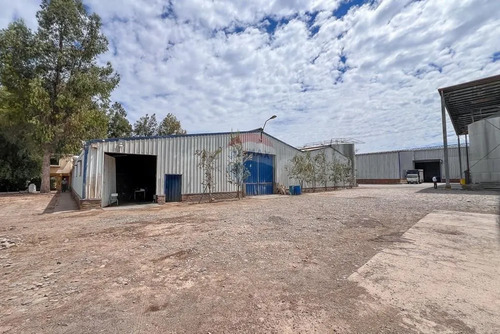 Arriendo Amplia Bodega Isla De Maipo