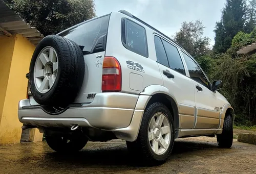 Chevrolet Grand Vitara 2.5 V6 Dohc