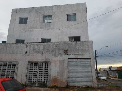 Vd Predio Qd 205, Prox A Tesoura De Ouro Recanto Das Emas