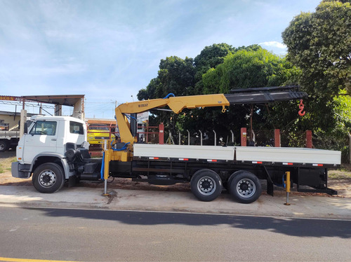 Vw24-220 Worker 2007 Com Munck De 35 Ton - Trianguloveiculos