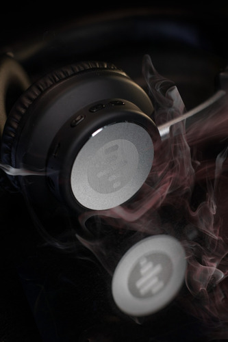 Auriculares Inalámbricos Stromberg Studio Negro Y Plata