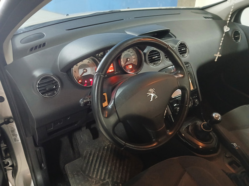 Peugeot 408 1.6 Allure Pack Hdi 115cv