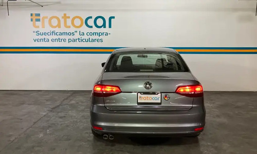 Volkswagen Jetta A6 Live 2.0 lt