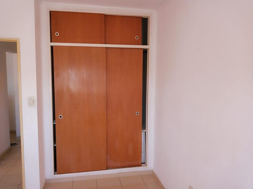 Imagen 10 de 14 de Departamento - La Plata