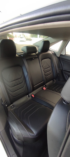 Volkswagen Vento 1.4 Highline 150cv At