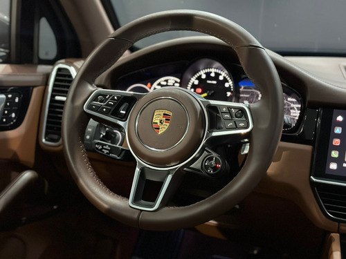 Porsche Cayenne E-Hybrid 3.0 V6 462cv