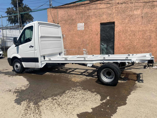 Volkswagen Crafter 2.0 Chasis 5 Ton Lwb Mt 2013