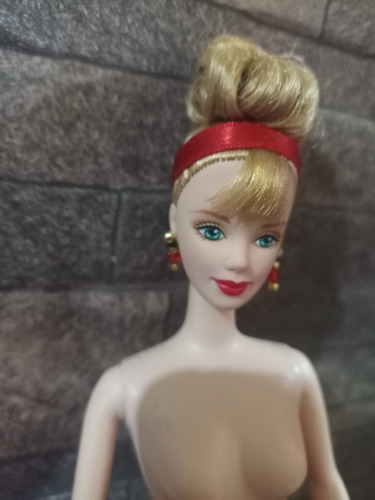 Barbie Avon 1998 Esplendor De Invierno ( Winter Splendor). (Usado)