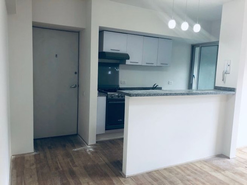 Remate De Grande Departamento En San Pedro De Los Pinos, Cdmx, Du.