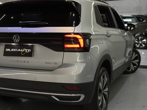Volkswagen T-Cross 1.0 200 TSI TOTAL FLEX COMFORTLINE AUTOMÁTICO