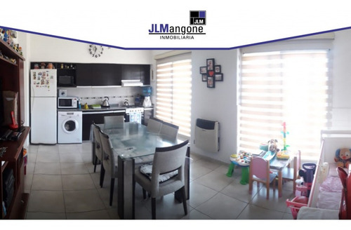 Imagen 3 de 9 de Departamento 2 Ambientes Con Cochera