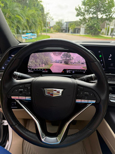 Cadillac Escalade 6.2 Plinum 4x4 At