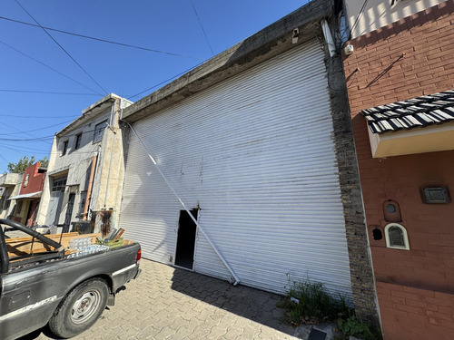 Galpón En Alquiler - 500m2 - Avellaneda