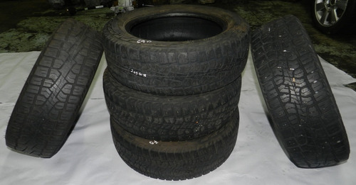 Jogo Pneus Pirelli Scorpion 205/60 Aro 16 60% Vida (c/ Step) (Usado)