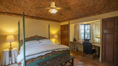 Casa En Renta Con Jardín En El Corazón Del Centro De San Miguel De Allende